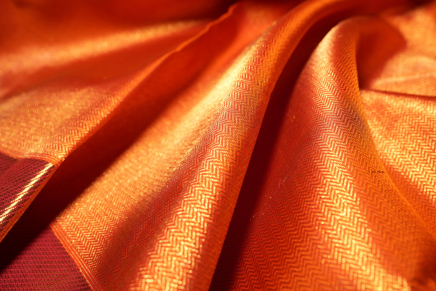 Ambaram Kanjivaram Silk Saree -AMB-DMMG-078 (3 Gram Gold Zari)