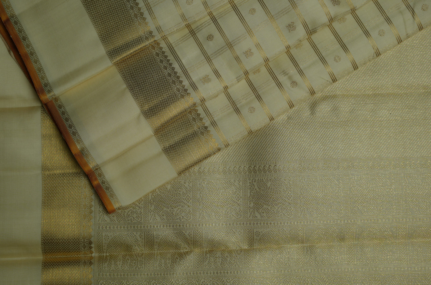 Ambaram Kanjivaram Silk Saree -AMB-IVGL-026 (3 Gram Gold Zari)