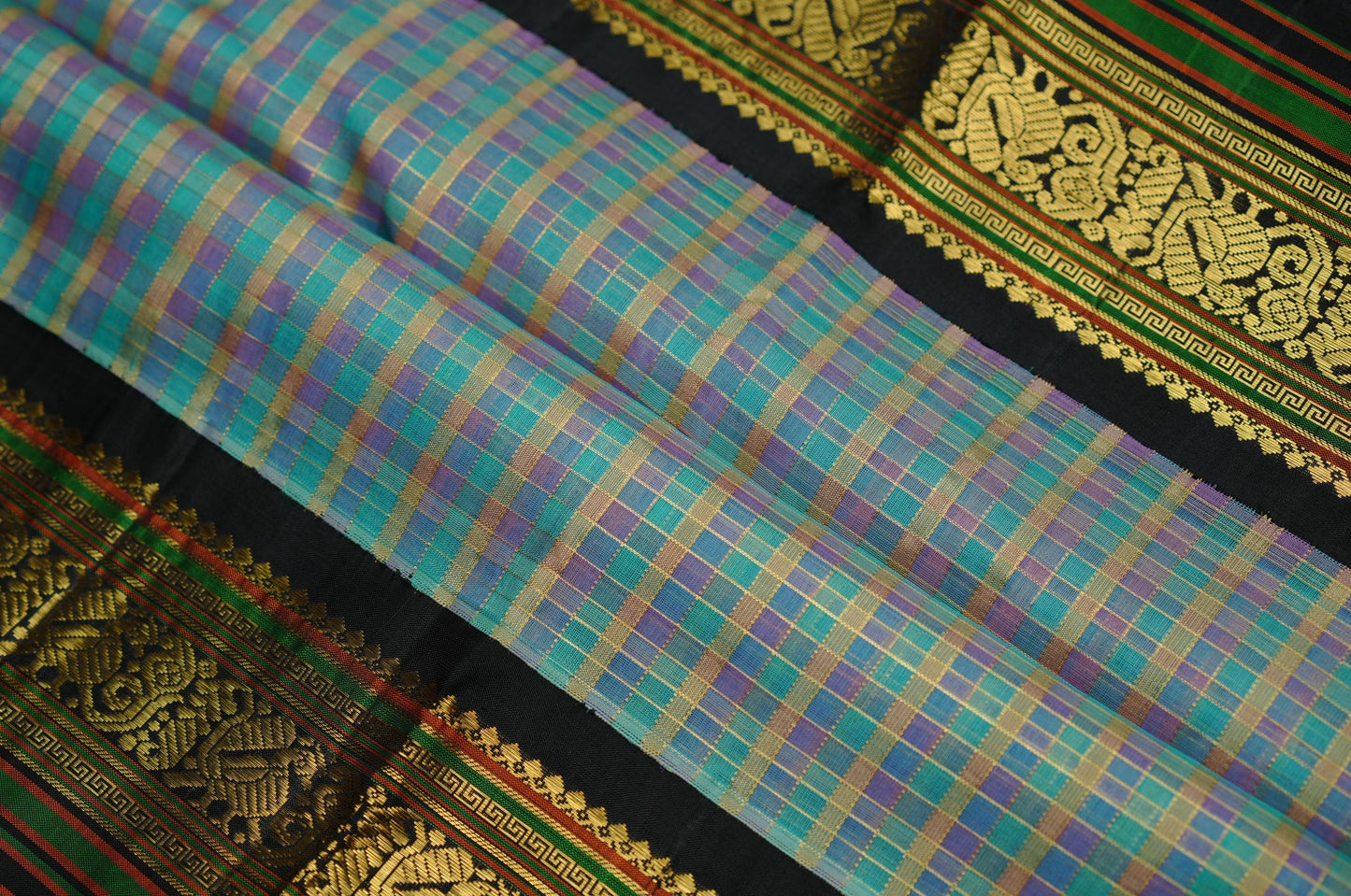 Ambaram Kanjivaram Silk Saree -AMB-BLKGL-033 (3 Gram Gold Zari)