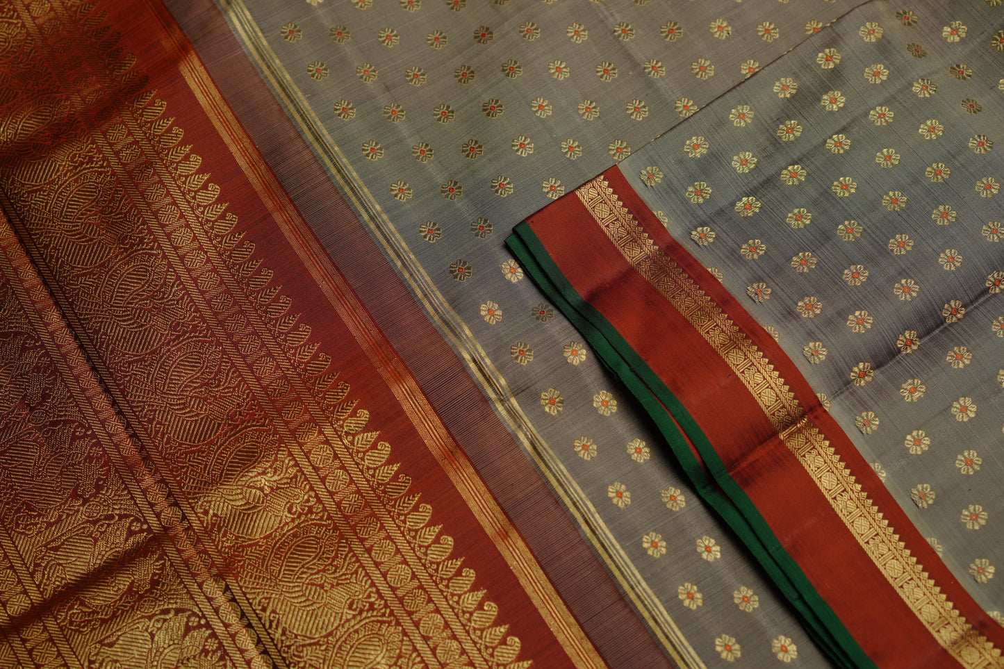 Ambaram Kanjivaram Silk Saree -AMB-GYMAGD-035 (3 Gram Gold Zari)
