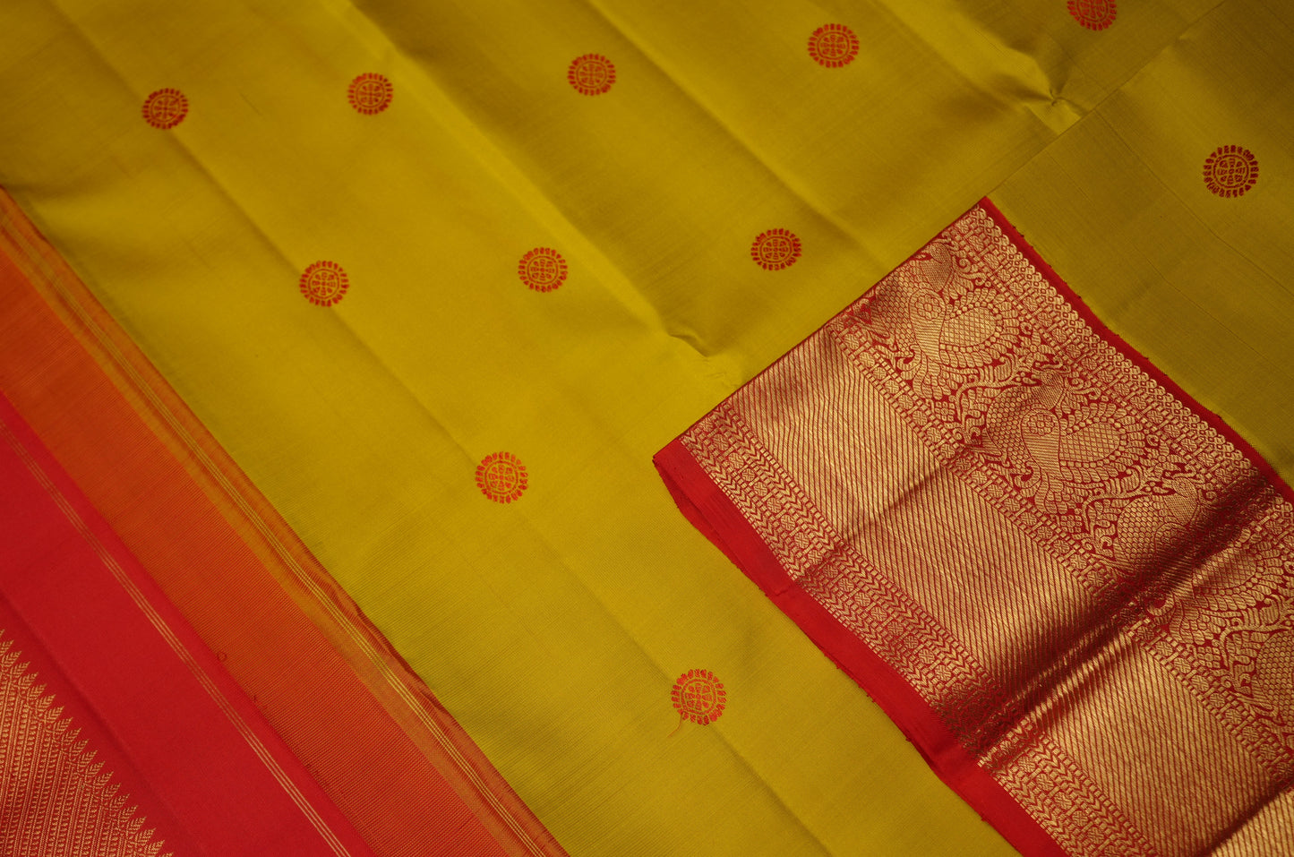 Ambaram Kanjivaram Silk Saree -AMB-YLRD-048 (3 Gram Gold Zari)