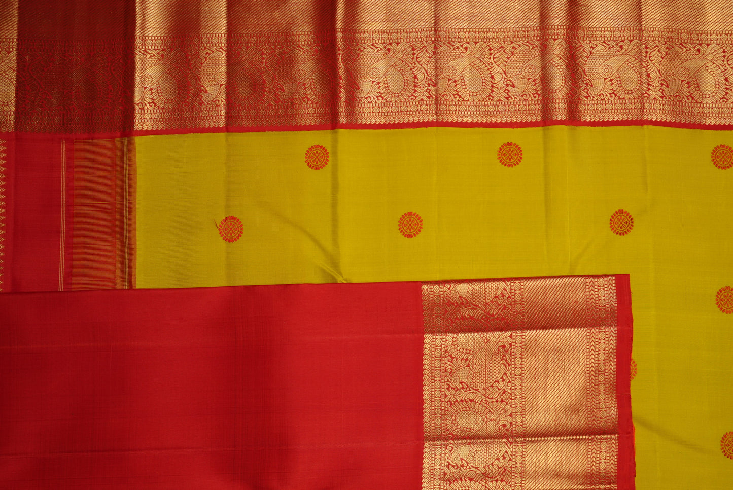 Ambaram Kanjivaram Silk Saree -AMB-YLRD-048 (3 Gram Gold Zari)