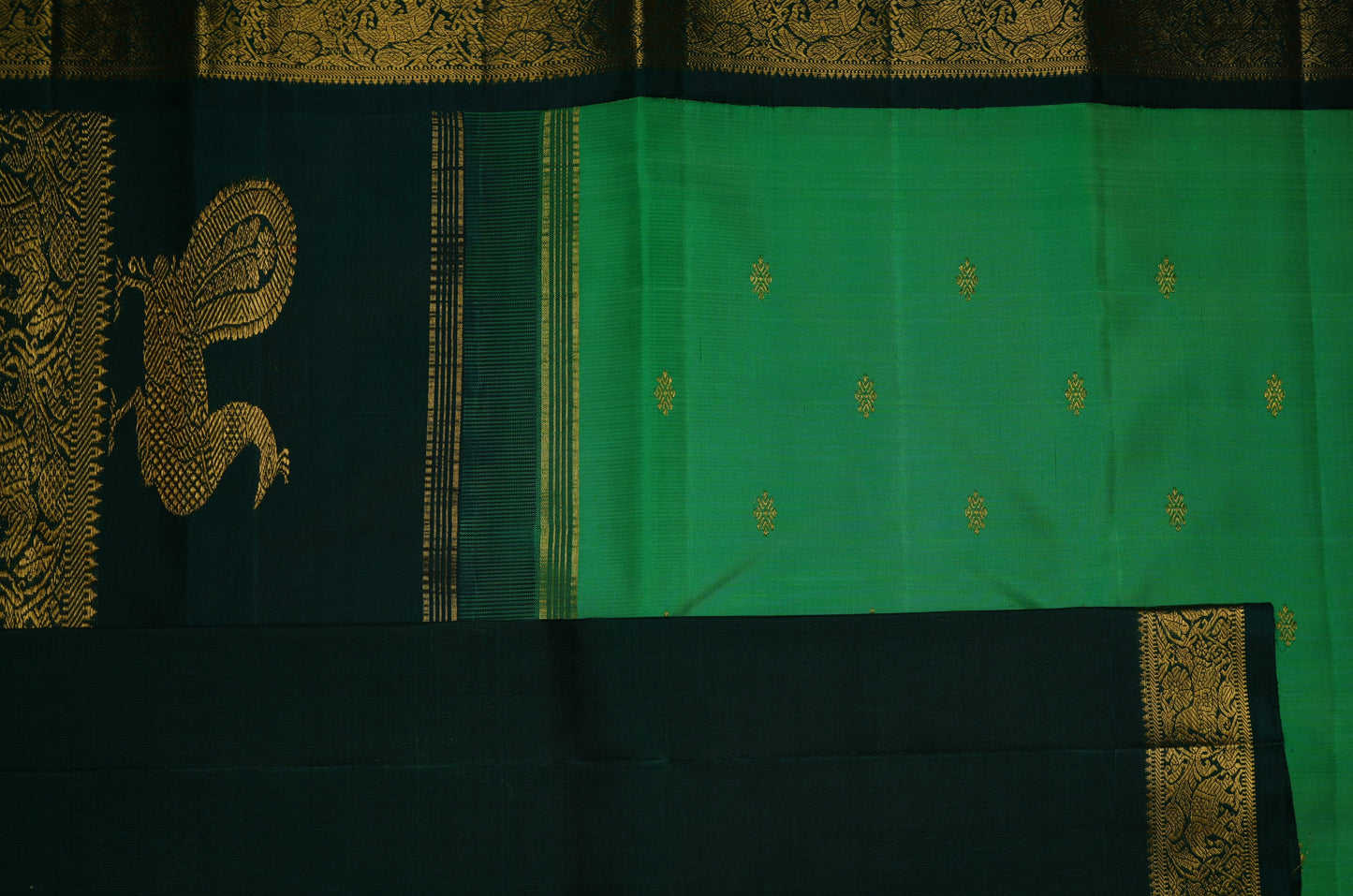 Ambaram Kanjivaram Silk Saree -AMB-PGRGD-065 (3 Gram Gold Zari)