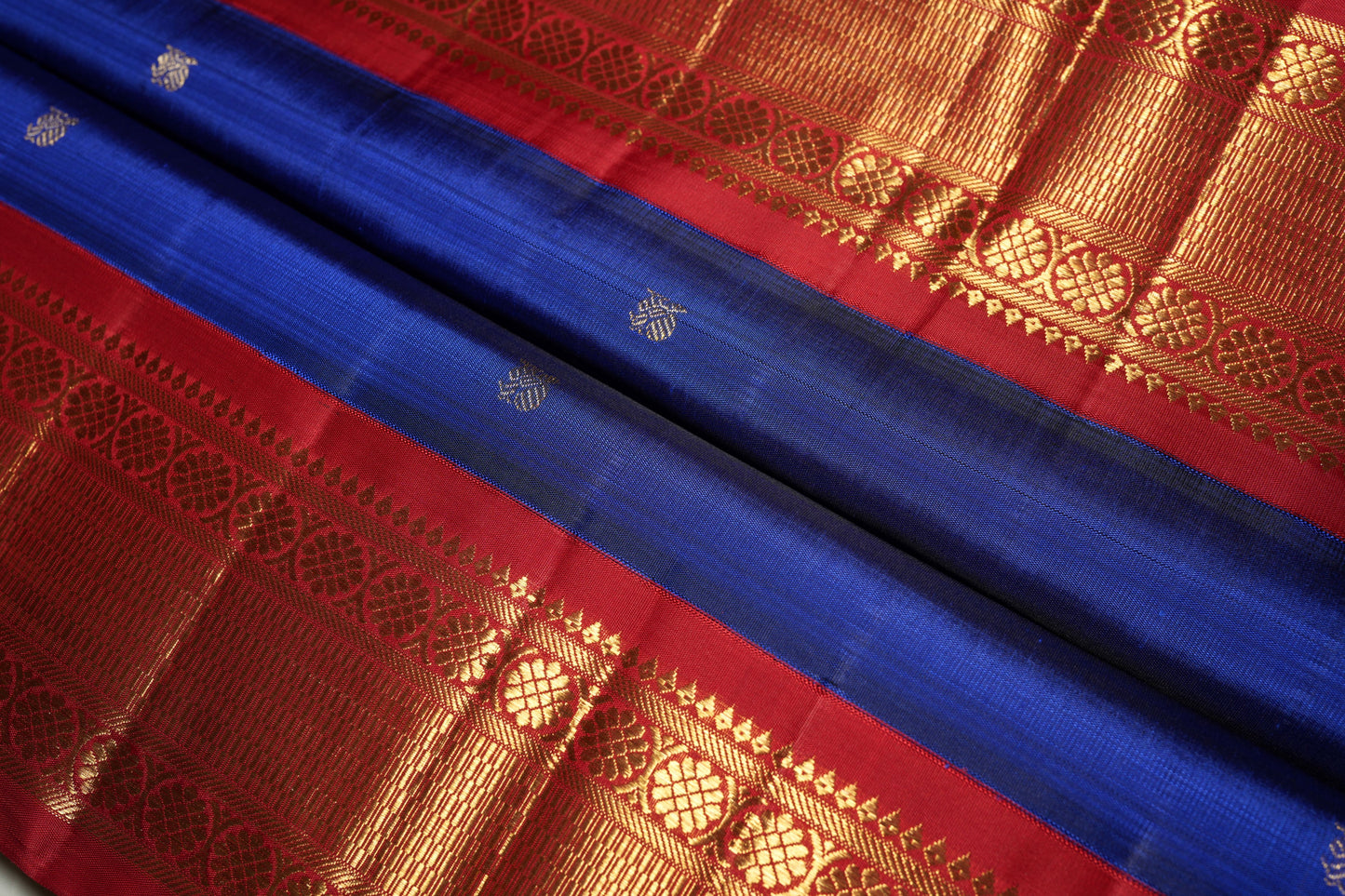 Ambaram Kanjivaram Silk Saree -AMB-RBMR-068 (3 Gram Gold Zari)