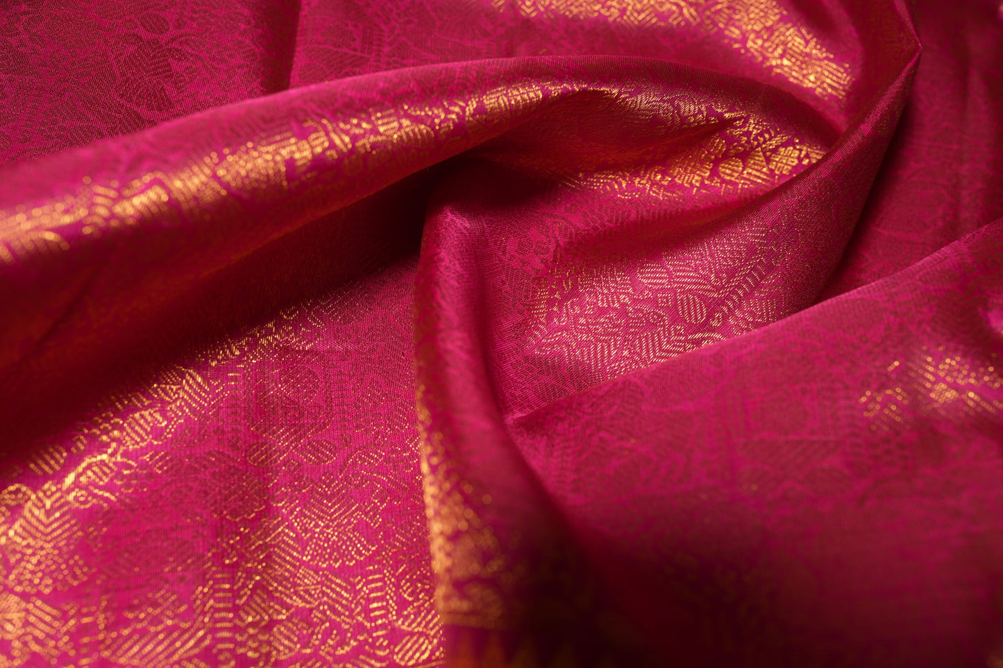 Ambaram Kanjivaram Silk Saree -AMB-DWRP-076 (3 Gram Gold Zari)
