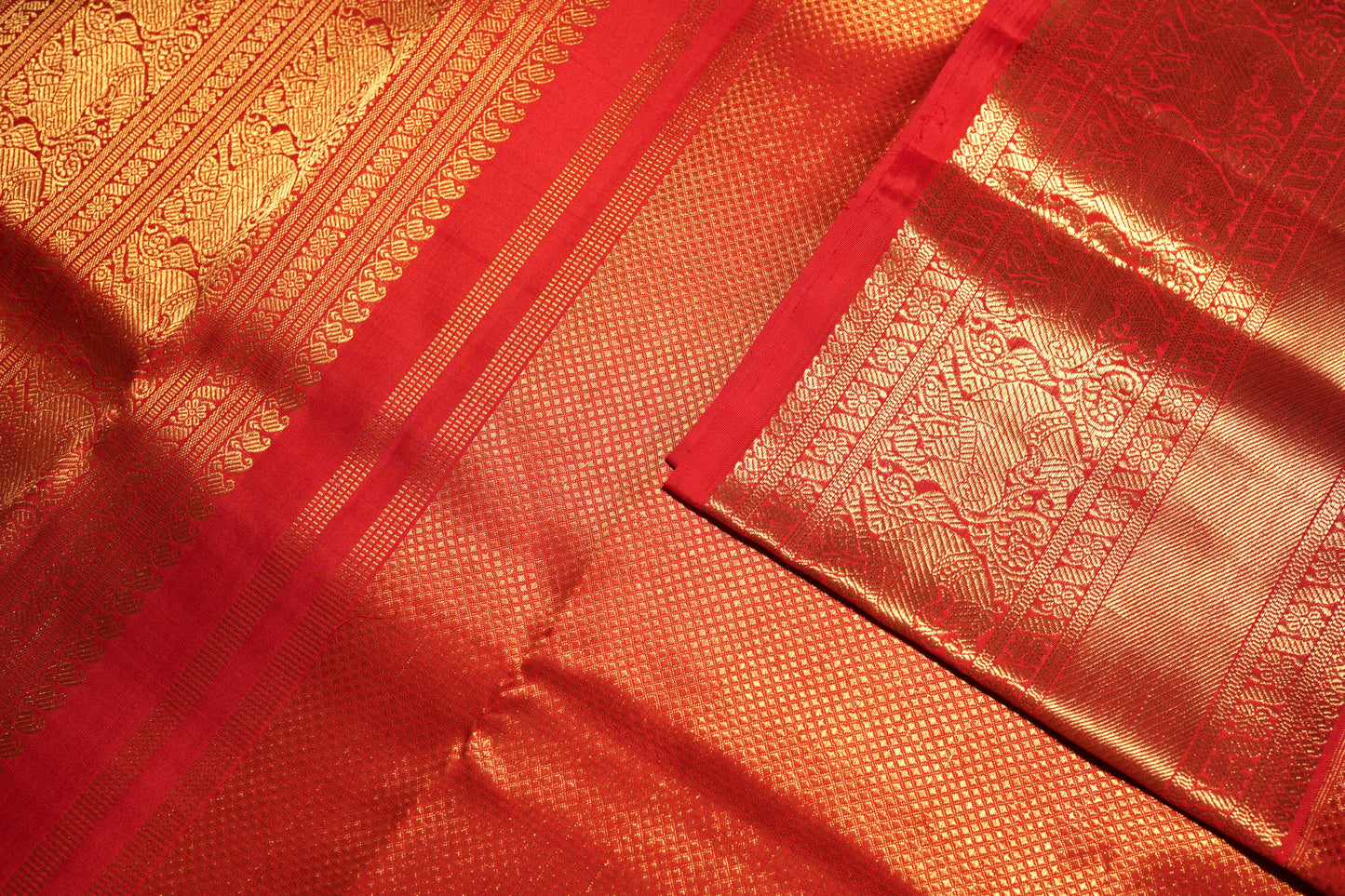 Ambaram Kanjivaram Silk Saree -AMB-VRRG-077 (3 Gram Gold Zari)