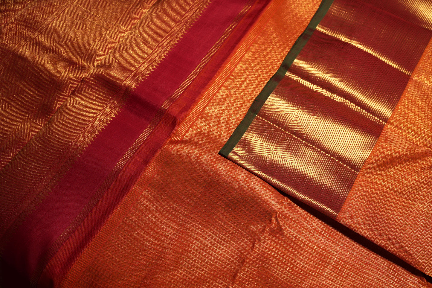 Ambaram Kanjivaram Silk Saree -AMB-VRRG-077 (3 Gram Gold Zari)