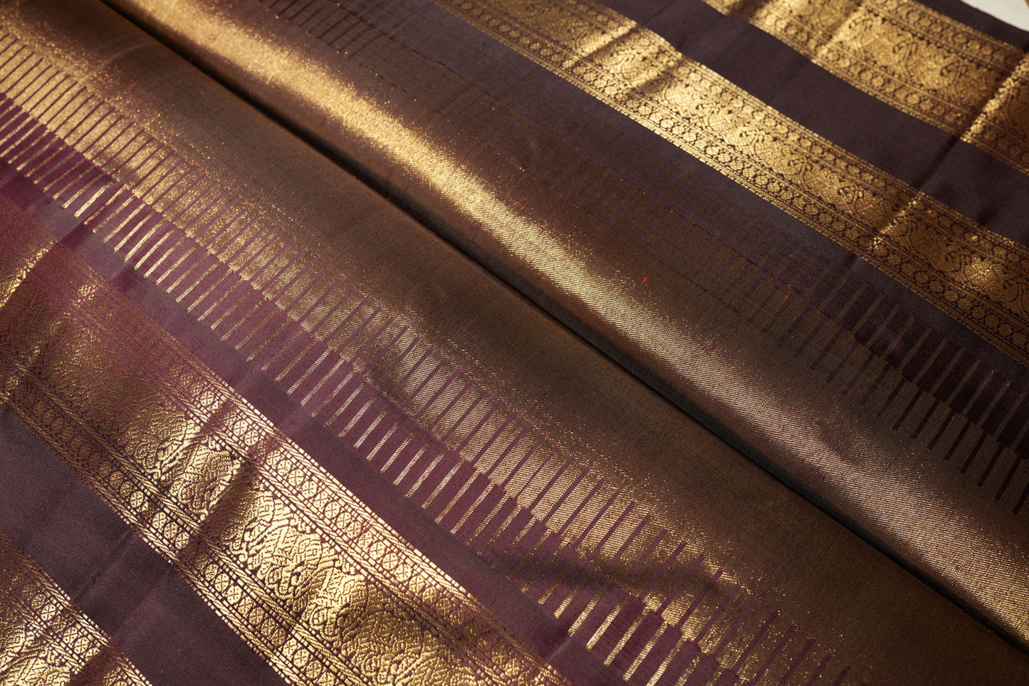 Ambaram Kanjivaram Silk Saree -AMB-DCBAG-081 (3 Gram Gold Zari)