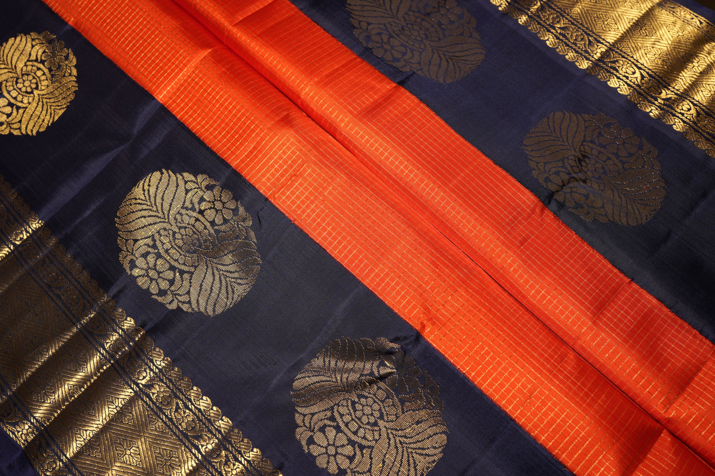 Ambaram Kanjivaram Silk Saree -AMB-NBBO-085 (3 Gram Gold Zari)