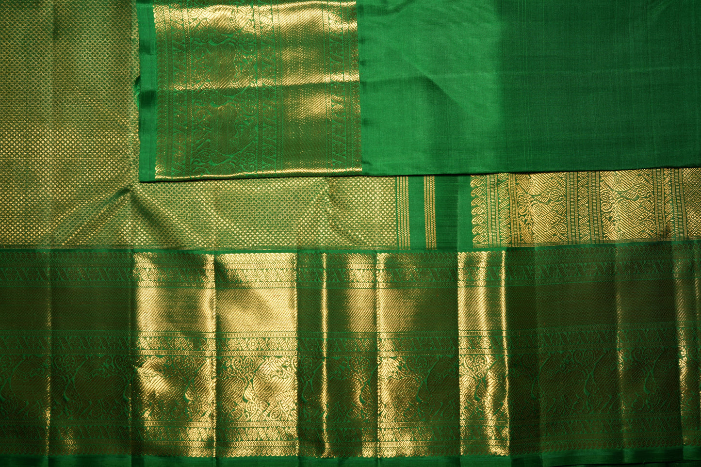 Ambaram Kanjivaram Silk Saree -AMB-EGAGZ-086 (3 Gram Gold Zari)