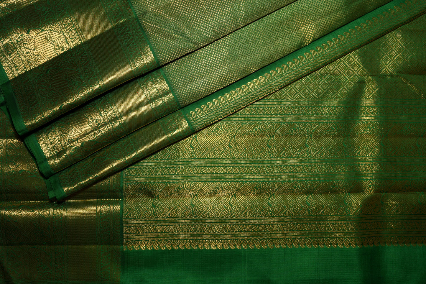 Ambaram Kanjivaram Silk Saree -AMB-EGAGZ-086 (3 Gram Gold Zari)