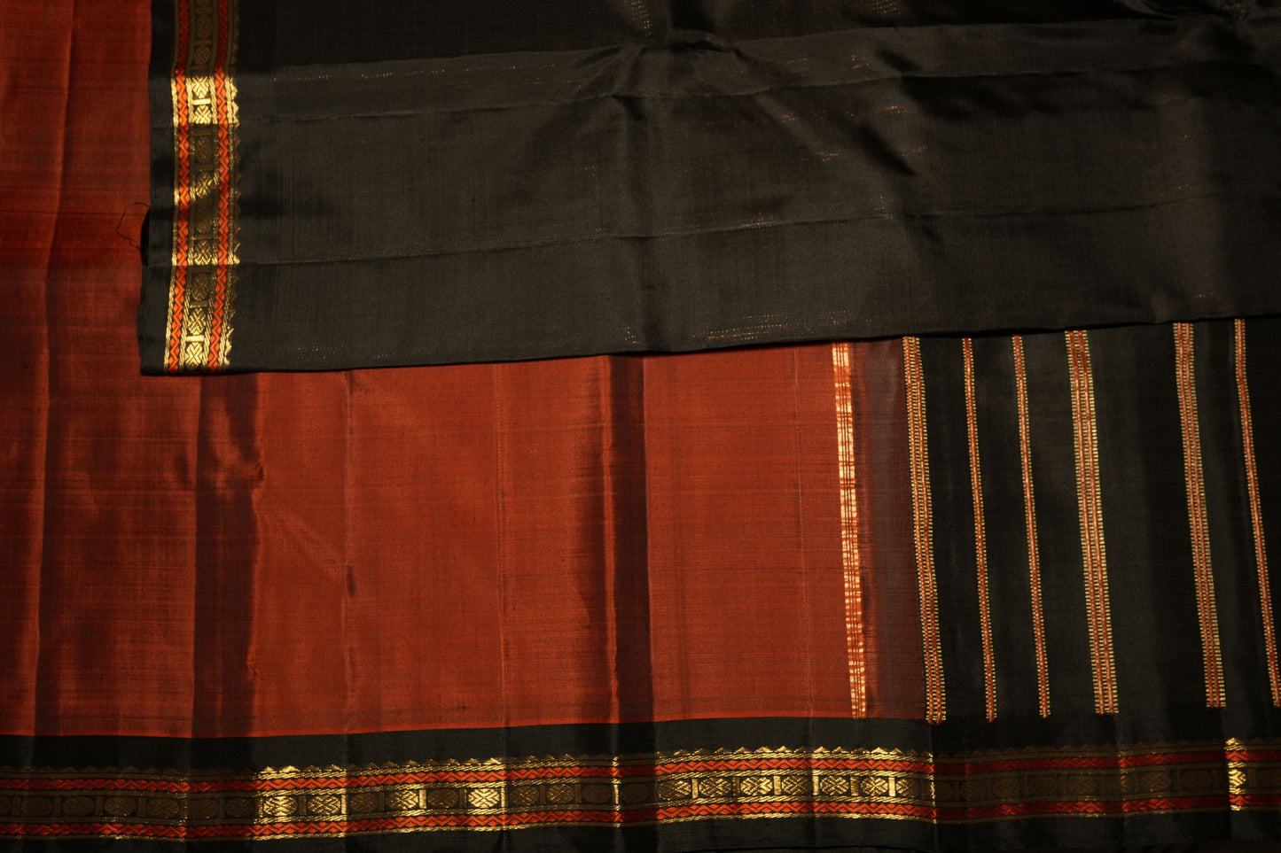 Ambaram Kanjivaram Silk Saree -AMB-BCCB-090 (3 Gram Gold Zari)