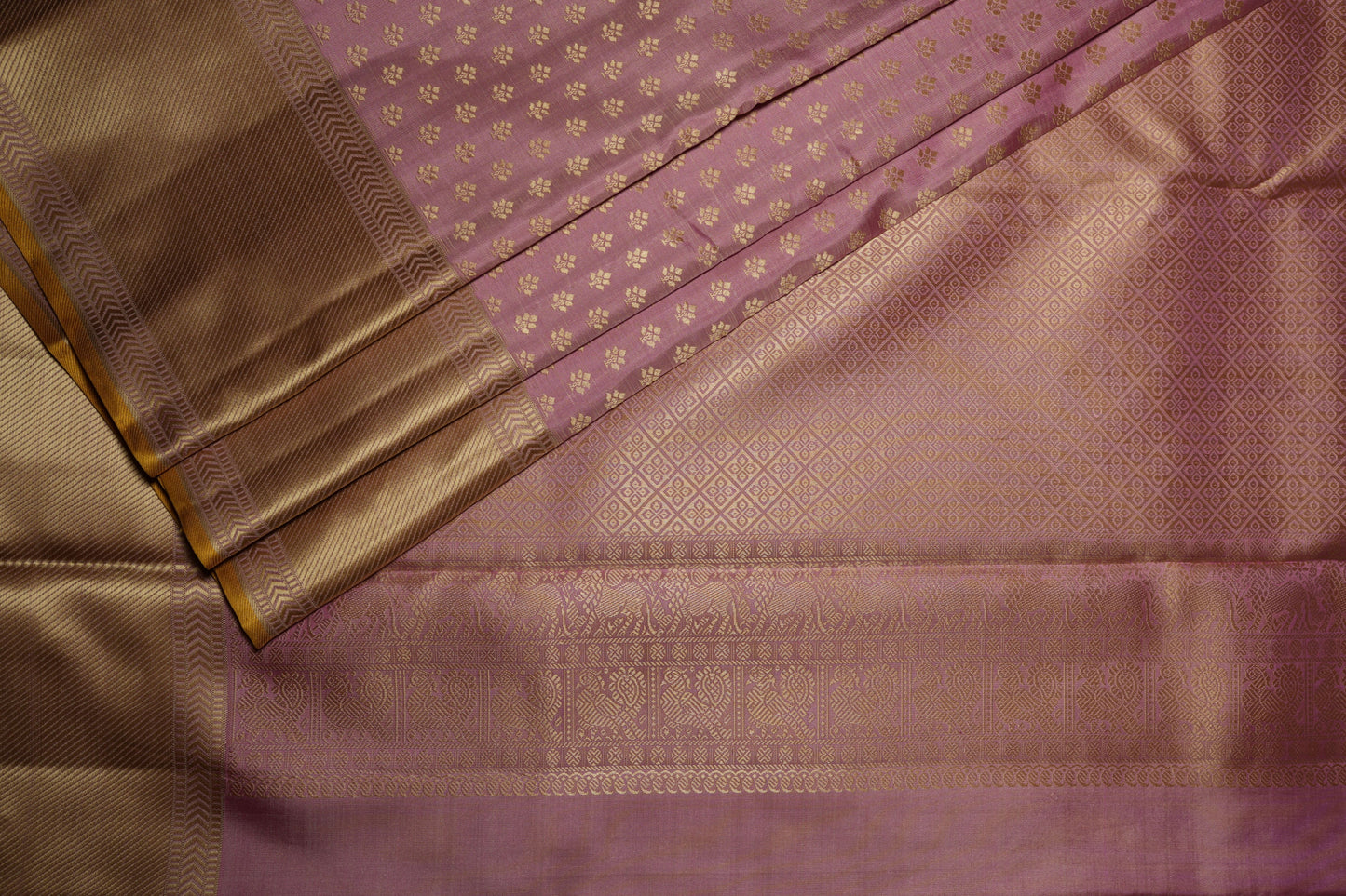 Ambaram Kanjivaram Silk Saree -AMB-DMAG-0102 (3 Gram Gold Zari)