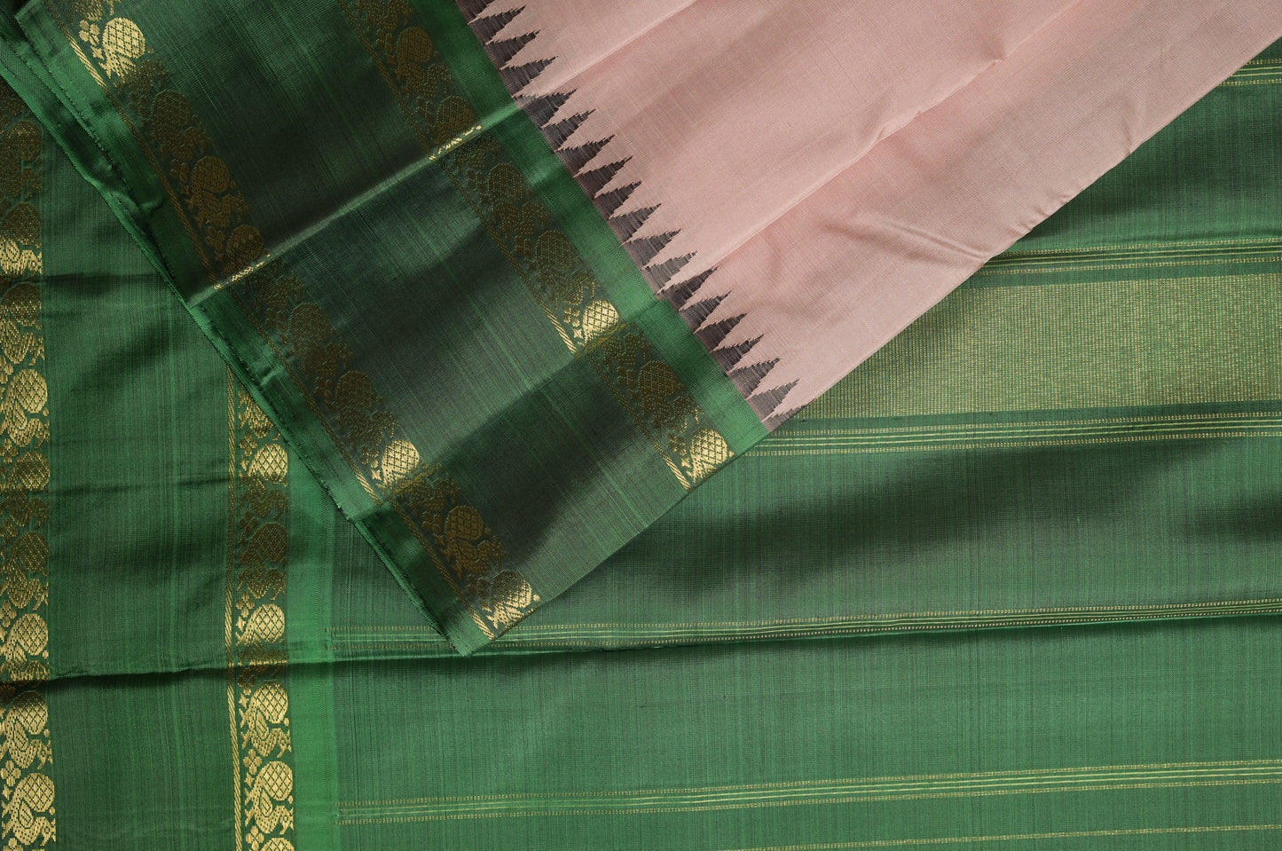 Ambaram Kanjivaram Silk Saree - AMB-PEAGR-018 (4 Gram Gold Zari)