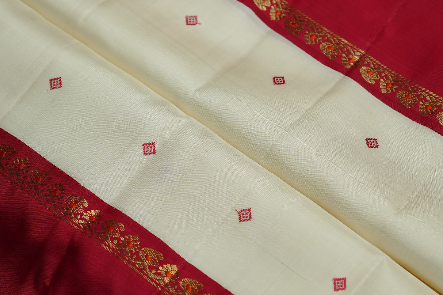 Ambaram Kanjivaram Silk Saree -AMB-MRGLD-032 (3 Gram Gold Zari)