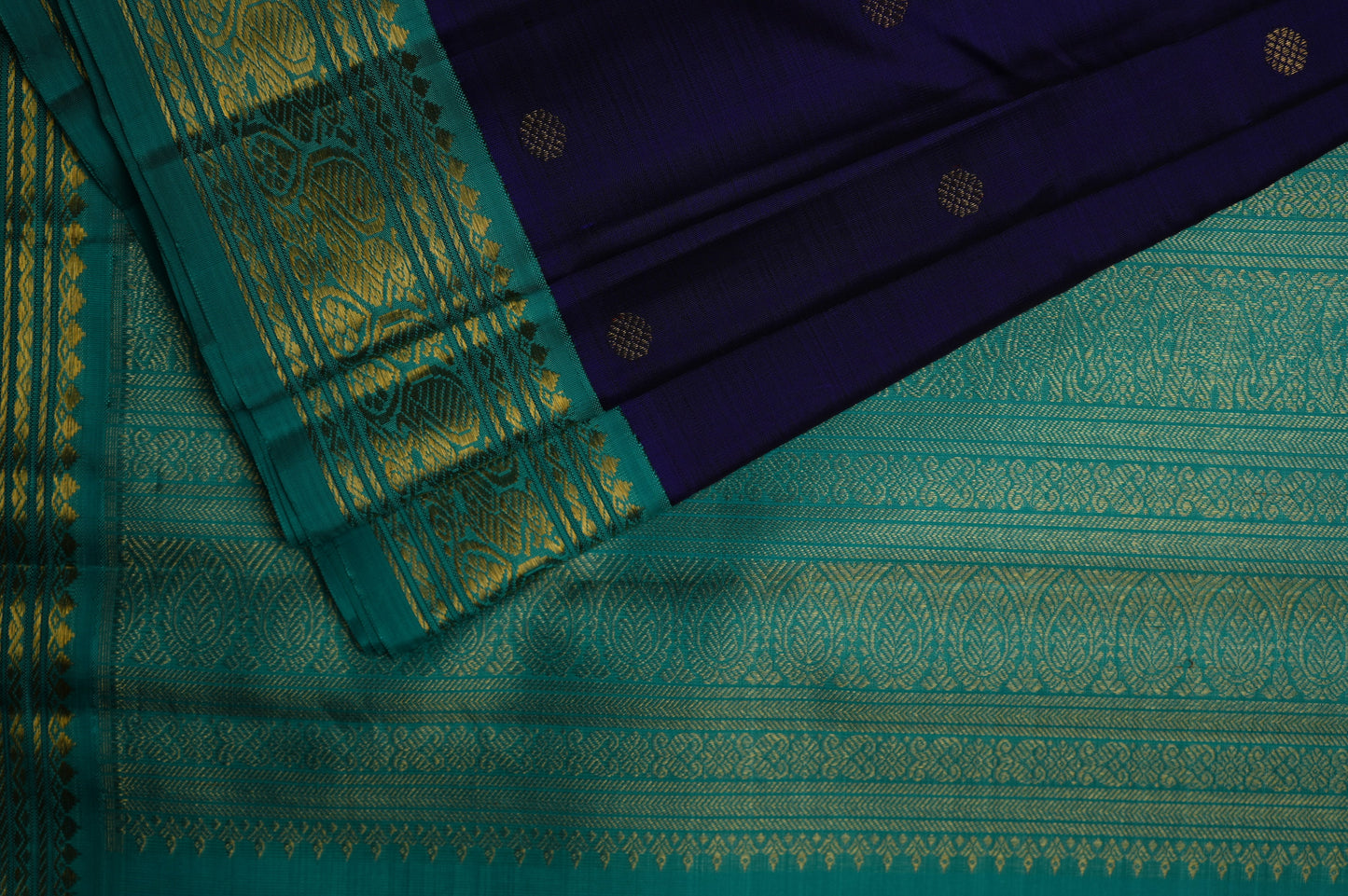 Ambaram Kanjivaram Silk Saree -AMB-VLZGR-046 (3 Gram Gold Zari)