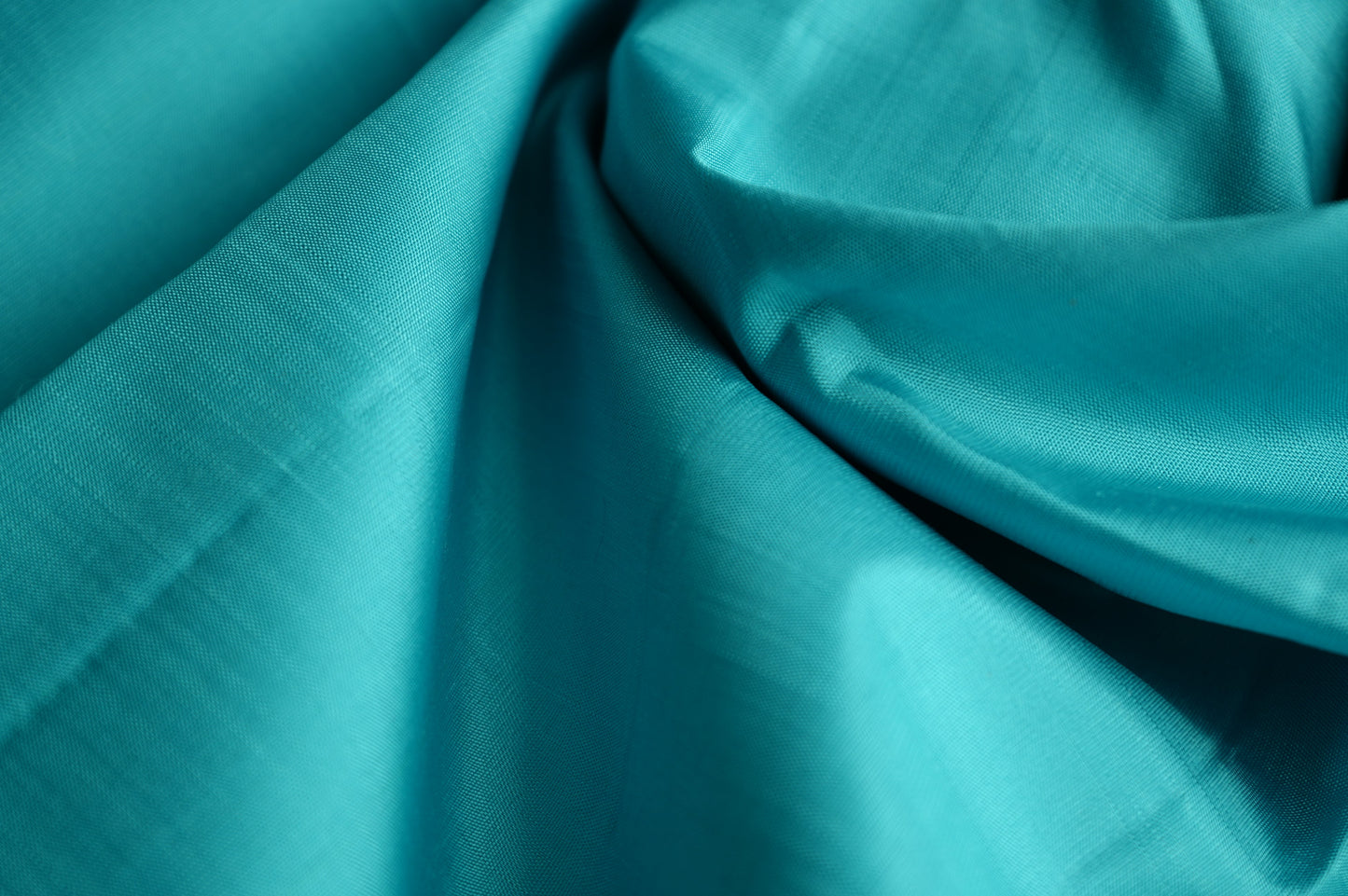 Ambaram Kanjivaram Silk Saree -AMB-TLBLRD-049 (3 Gram Gold Zari)