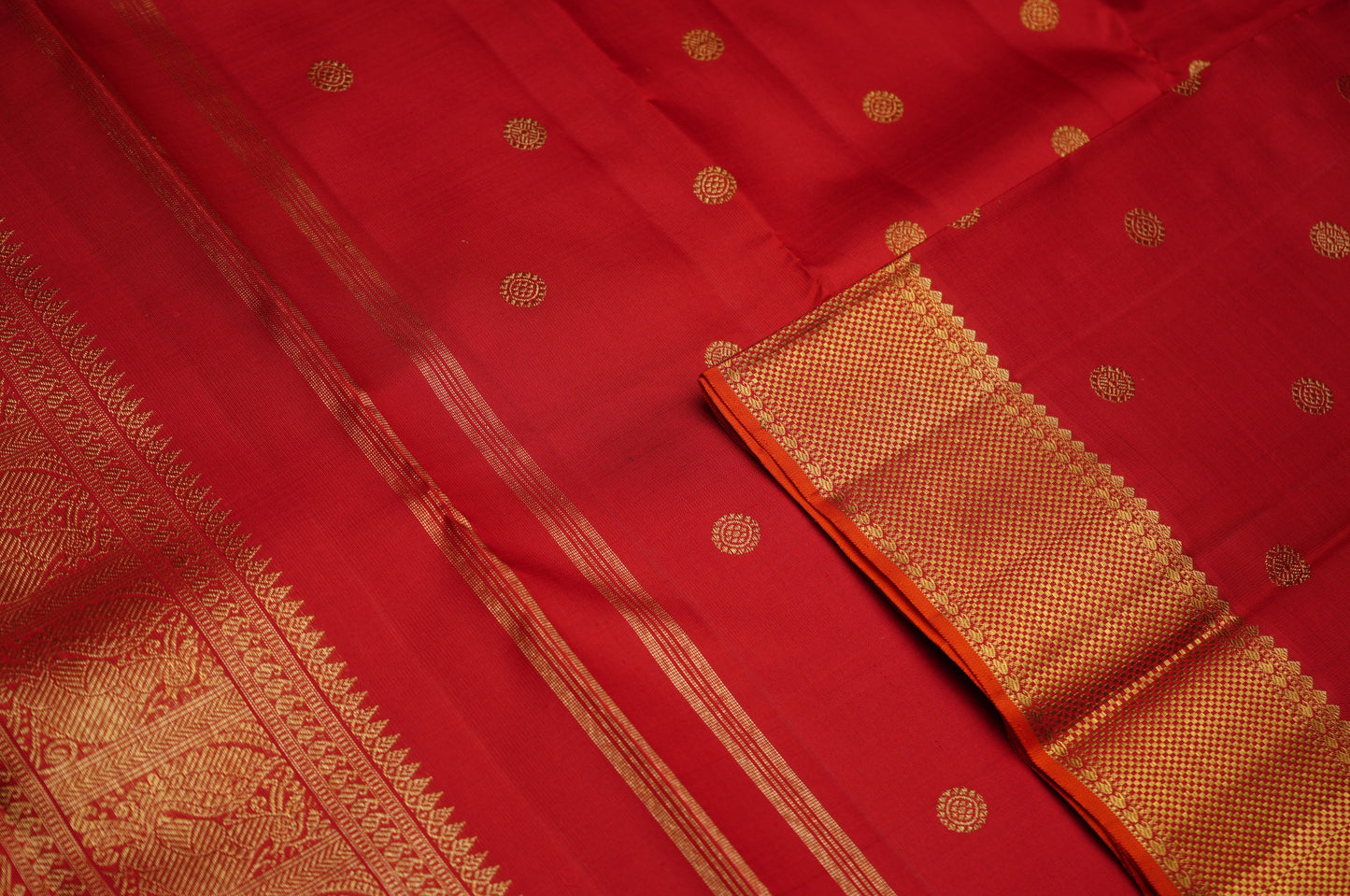 Ambaram Kanjivaram Silk Saree -AMB-RDGD-051 (3 Gram Gold Zari)