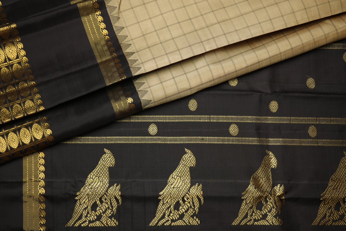 Ambaram Kanjivaram Silk Saree -AMB-BLKGD-053 (3 Gram Gold Zari)