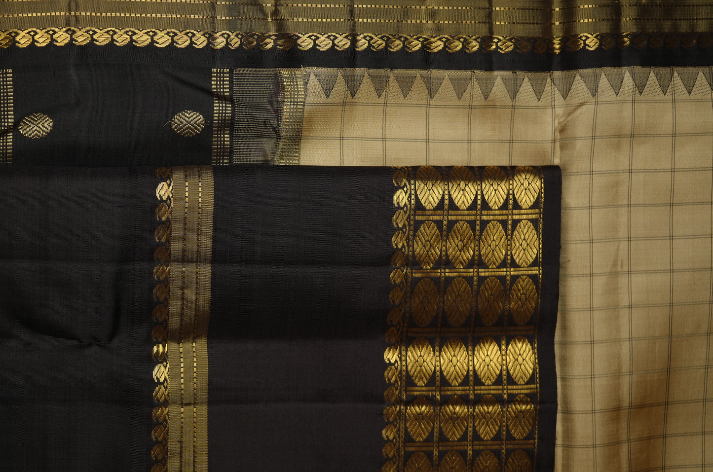 Ambaram Kanjivaram Silk Saree -AMB-BLKGD-053 (3 Gram Gold Zari)