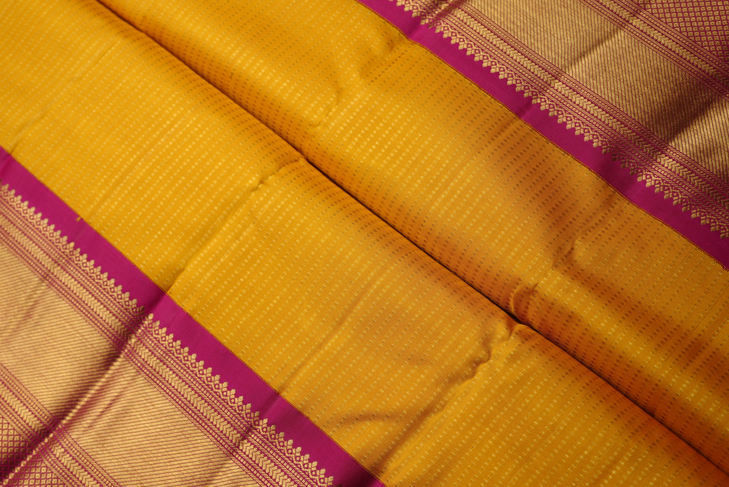 Ambaram Kanjivaram Silk Saree -AMB-MUYLME-056 (3 Gram Gold Zari)