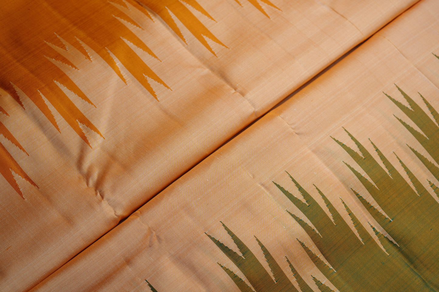 Ambaram Kanjivaram Silk Saree -AMB-MUORG-059 (3 Gram Gold Zari)